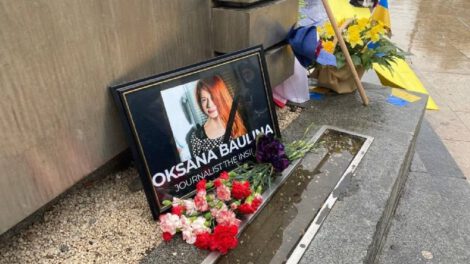 Oksana Baulina, periodista rusa que murió tras un bombardeo en Kiev