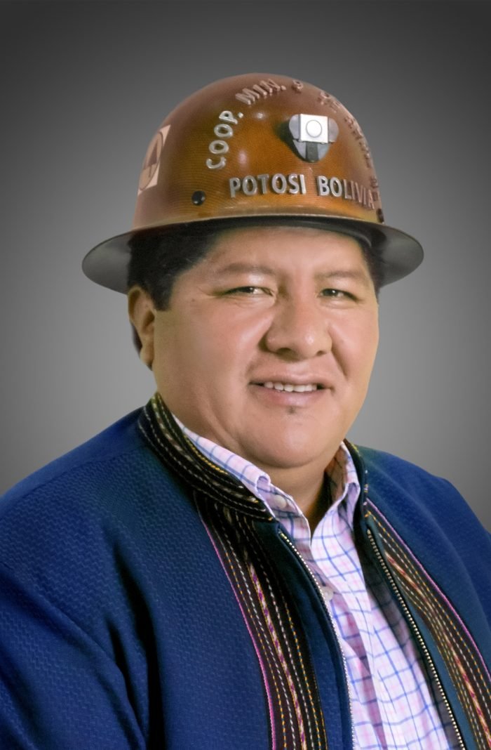 Dinamita patrimonio cultural propuesta por Hilarión Mamani