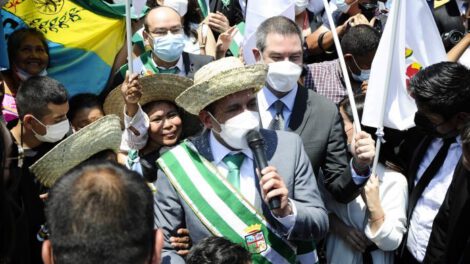 Capacidad del Gobernador de Santa Cruz, Luis Fernando Camacho