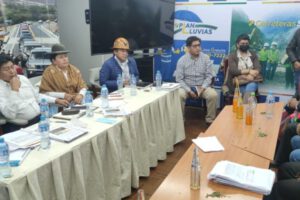 Diálogo del Gobierno y Gobernación paceña sobre la carretera Río Seco – Desaguadero