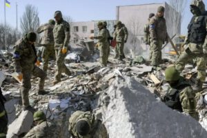 Bombardeo en Ucrania que dejó al menos siete muertos