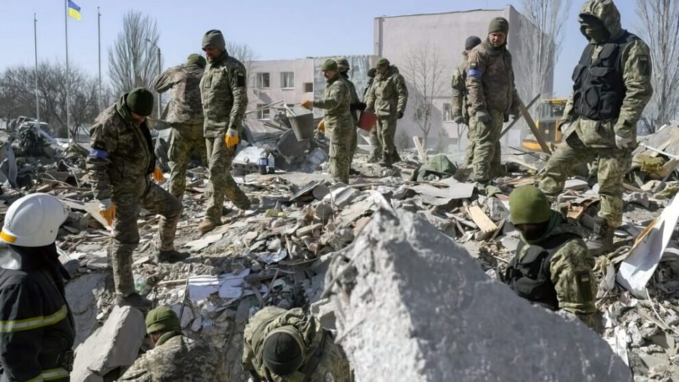 Bombardeo en Ucrania que dejó al menos siete muertos