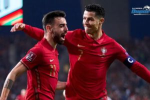 Cristiano Ronaldo y Bruno Fernandes celebran la primera conquista en el Mundial de Catar 2022