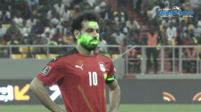 Denuncia formal de Egipto contra Senegal por acoso a Mohamed Salah