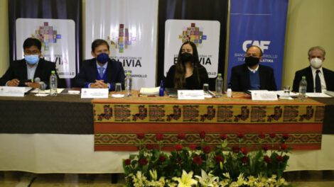 Crédito para seguridad alimentaria firmado entre CAF y Gobierno