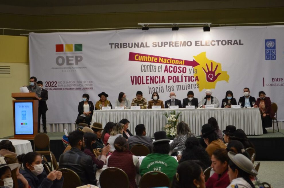 Cumbre Nacional contra el Acoso y la Violencia Política
