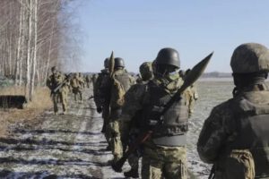 Tropas rusas se retiran de Kiev
