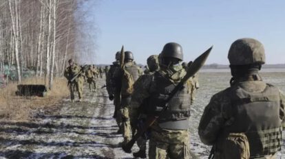 Tropas rusas se retiran de Kiev