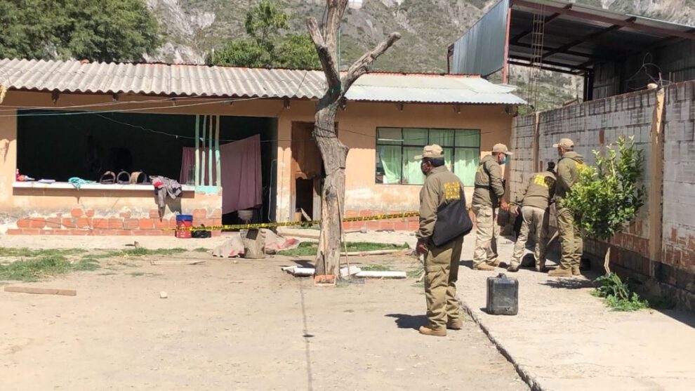 Atraco con armas de fuego en Huajchilla