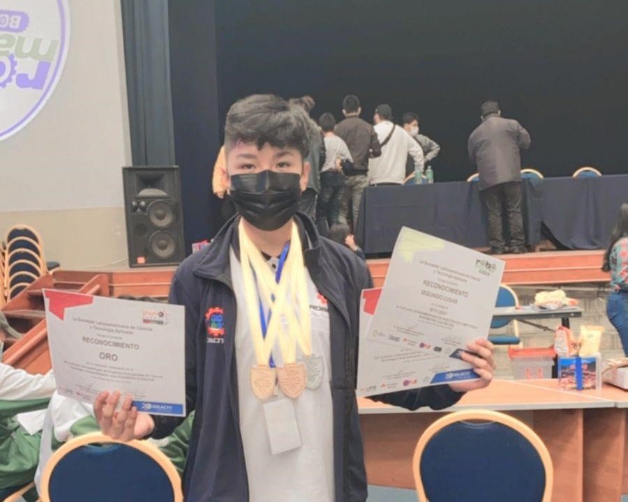 Estudiante orureño en mundial de robótica