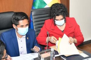 Candidatos a Defensor del Pueblo en Bolivia
