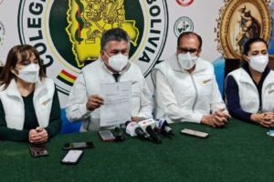 Médicos suspenden bloqueo y anuncian diálogo con el Ministerio de Salud