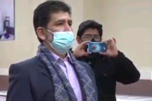 paro en la Caja Nacional de Salud