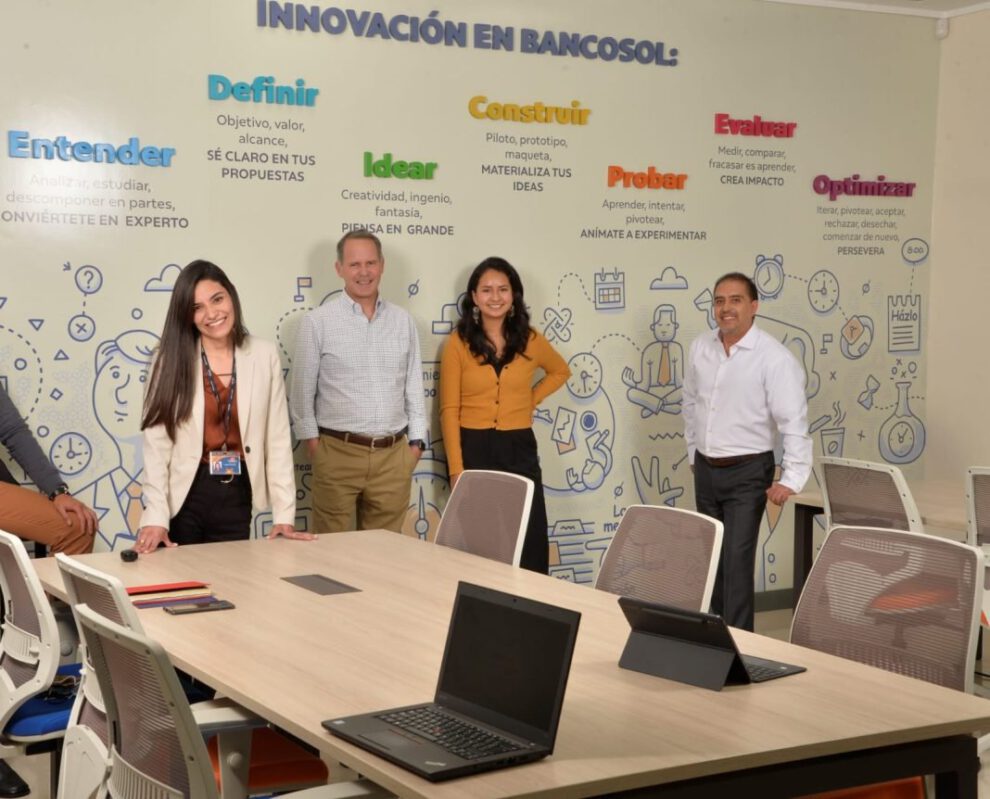 BancoSol innovación para empoderar a jóvenes microempresarios