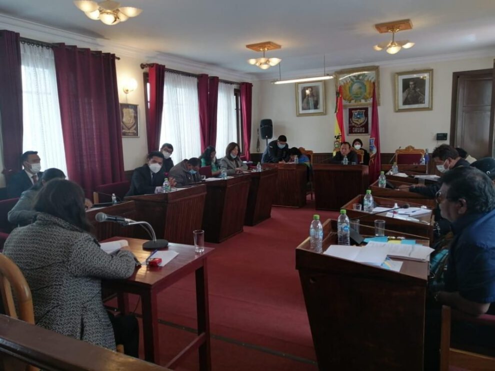 Concejo censura a funcionarias del GAMO