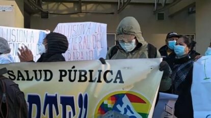 Paro de trabajadores en salud en La Paz