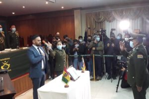 Destitución director Felcn tras irregularidades