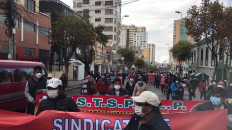 Paro de trabajadores en Salud Pública en Bolivia