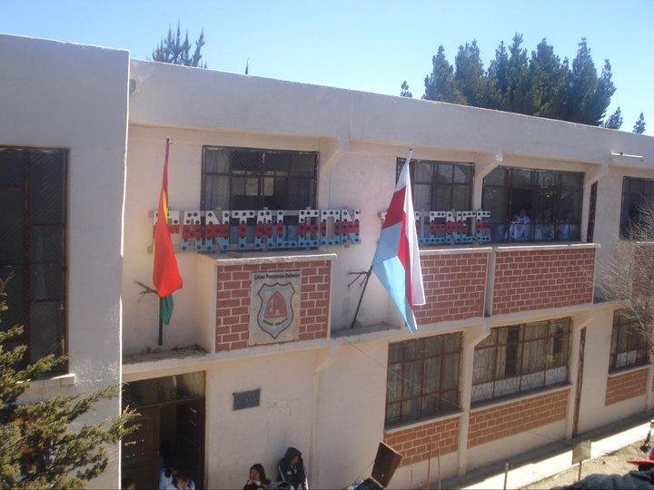 centenario Unidad Educativa Pantaleón Dalence 1