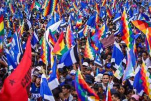 MAS en Oruro instruye lista de funcionarios