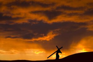 Viernes Santo y la pasión de Jesús en la cruz