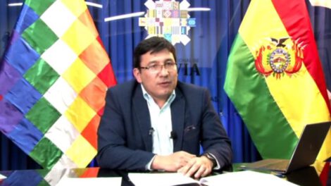 El Ministro afirma que Bolivia inicia plan de industrialización del litio