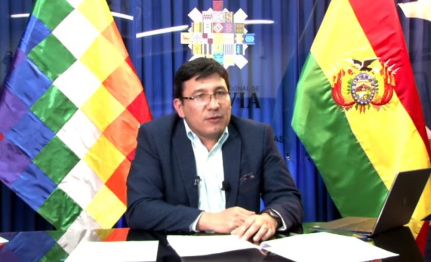 El Ministro afirma que Bolivia inicia plan de industrialización del litio