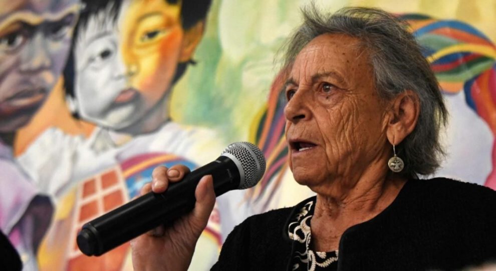 Amparo Carvajal, la activista y presidente de derechos humanos