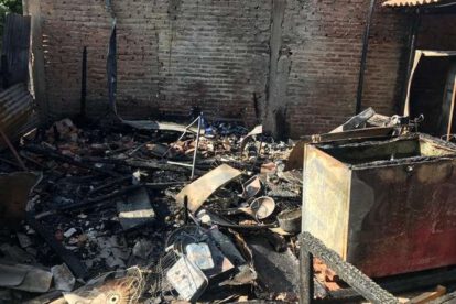 Incendio en Santa Cruz consume vivienda de familia