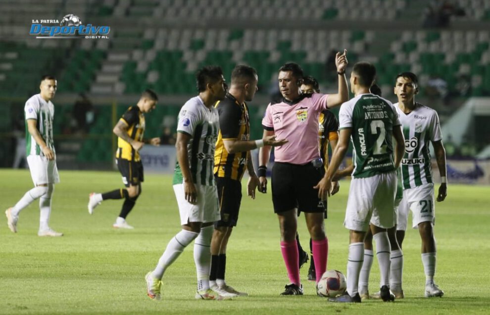 Oriente Petrolero pierde localía en el estadio Ramón Aguilera Costas