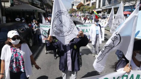 Caja Nacional de Salud en paro de 72 horas