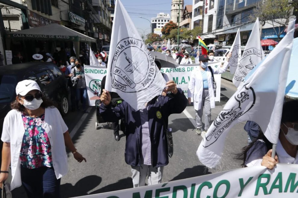 Caja Nacional de Salud en paro de 72 horas