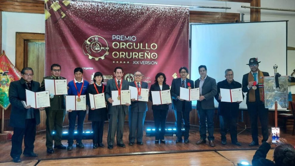Premio Orgullo Orureño en Oruro