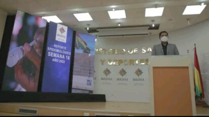Conferencia de prensa del Ministerio de Salud sobre Covid-19 en Bolivia