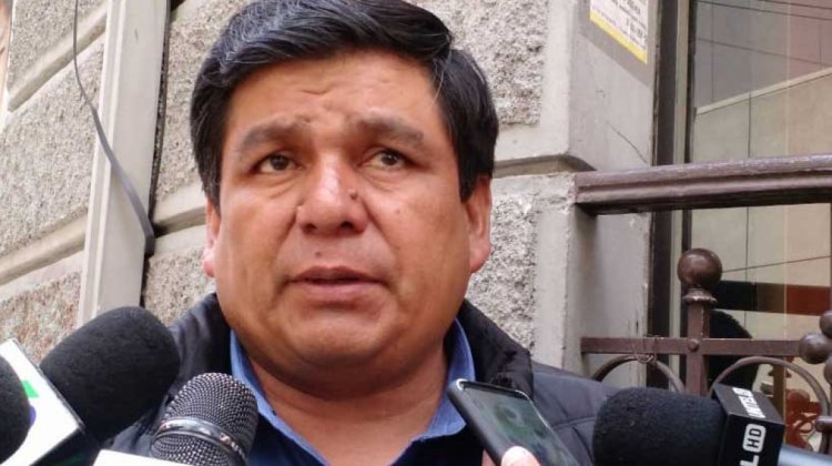 Omar Aguilar renuncia Senado 2019