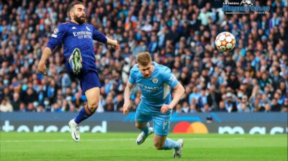 Kevin De Bruyne de cabeza antes de los dos minutos de juego abrió el marcador