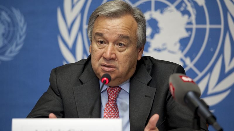 Guterres llega a Kiev en misión de paz