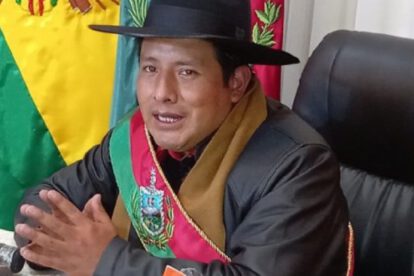 Santos Quispe, gobernador de La Paz, investigado por consumo de alcohol