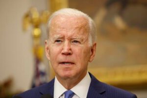Ayuda económica para Ucrania solicitada por Joe Biden