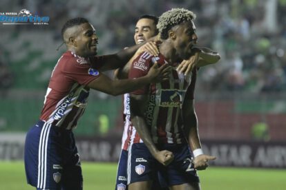 Oriente Petrolero se hunde en la Copa Sudamericana tras perder de local frente a Junior
