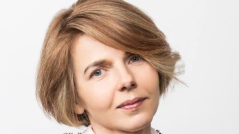 Vira Hyrych, periodista de RFE/RL, muere por ataque con misiles rusos en Kiev