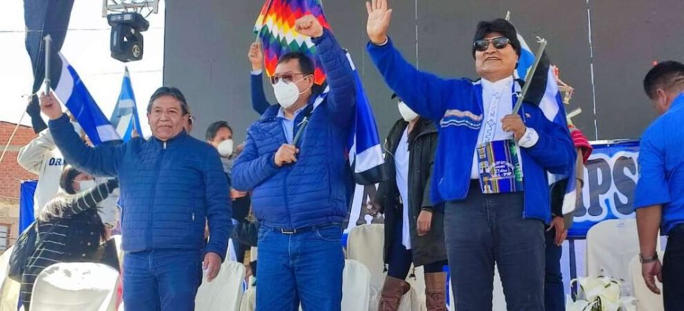 Registro de militantes del MAS con David Choquehuanca, Luis Arce y Evo Morales