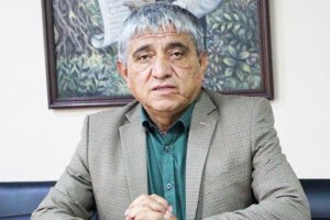 El alcalde de La Paz, Iván Arias, fomenta la vacunación