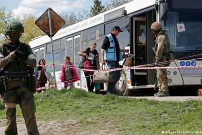 Evacuación de civiles en Mariupol