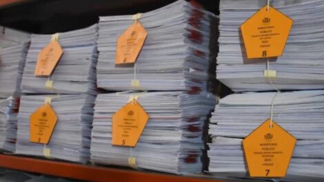 Reestructuración de archivos fiscales en la Fiscalía General