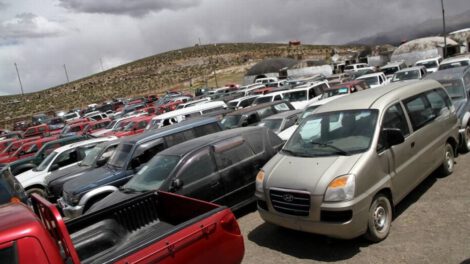 Tráfico de autos robados en Bolivia