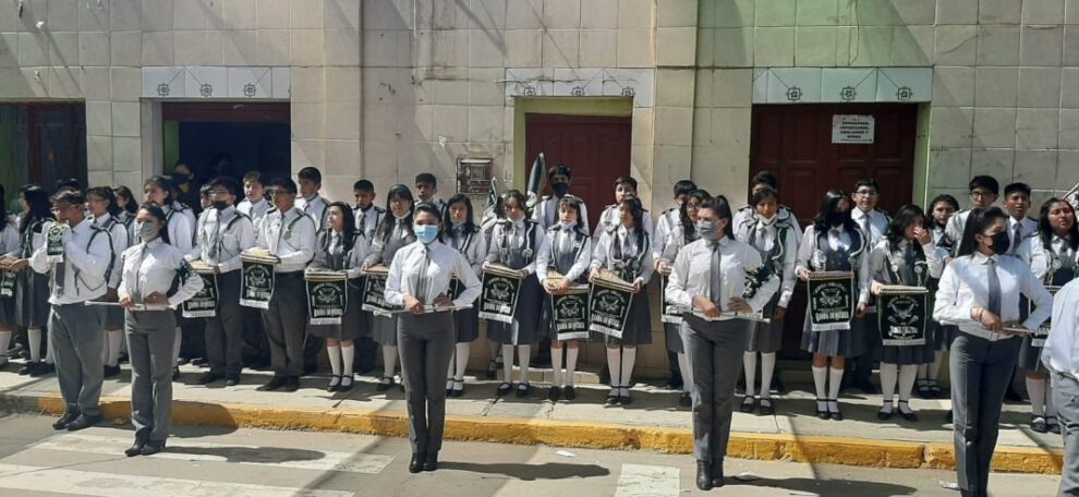 Unidad Educativa Jorge Oblitas celebra 97 años de vida institucional