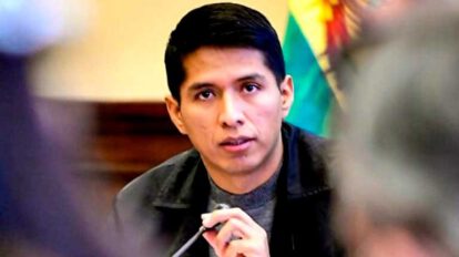 Andrónico Rodríguez discute sobre autos chutos en asamblea