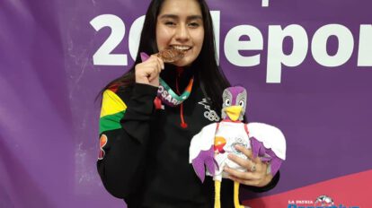 Isabel Plata medalla de bronce en kárate para Bolivia