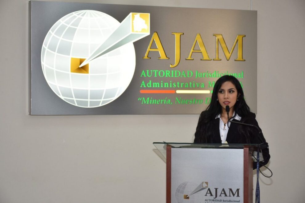 Renuncia de Brenda Lafuente, exdirectora de la AJAM